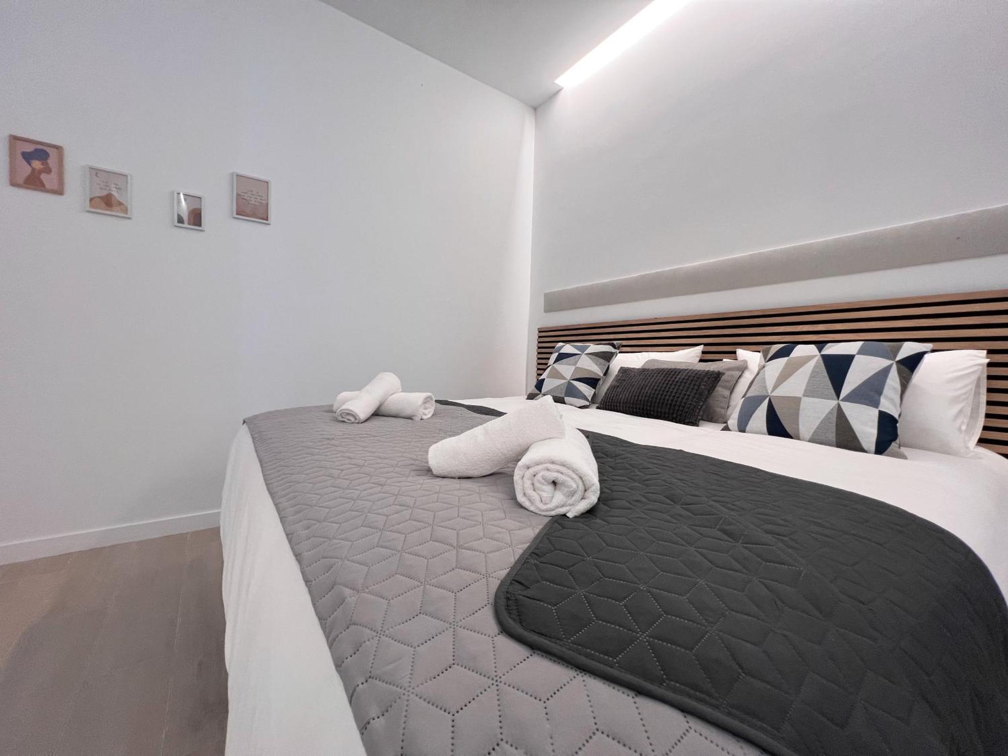 Sorolla Urban Suites Valencia Exterior photo